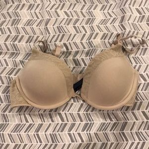 Basic nude bra